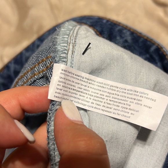 Jeans - Picture 3 of 4